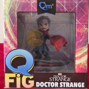 2016 MARVEL, DR. STRANGE ACTION STATUE, MINT IN THE BOX!!!